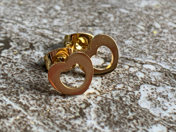 Stud stainless ton or coeur cabochon ton or Comme un ange