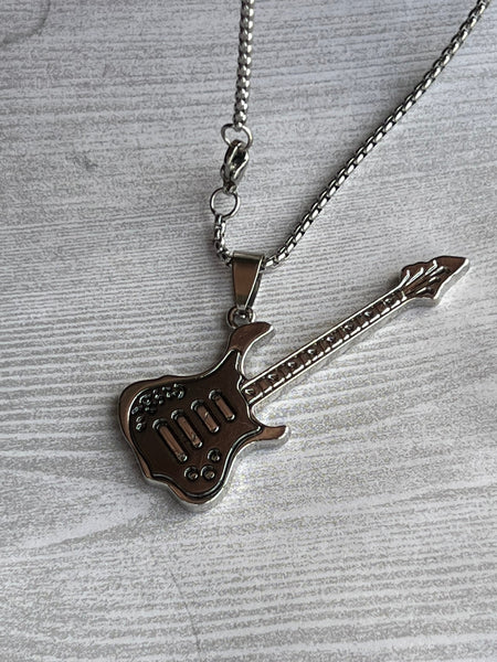 Collier masculin musical guitare Comme un ange