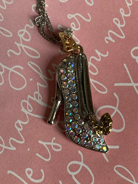 Collier sois la reine de ta vie Comme un ange