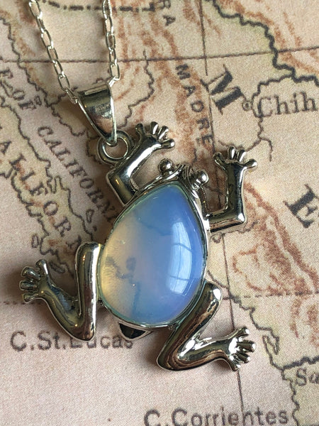 Collier petite grenouille Comme un ange