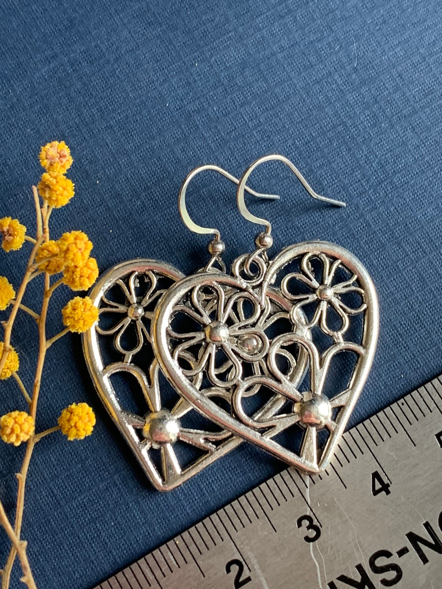 Boucles oreilles coeur et fleurs Comme un ange