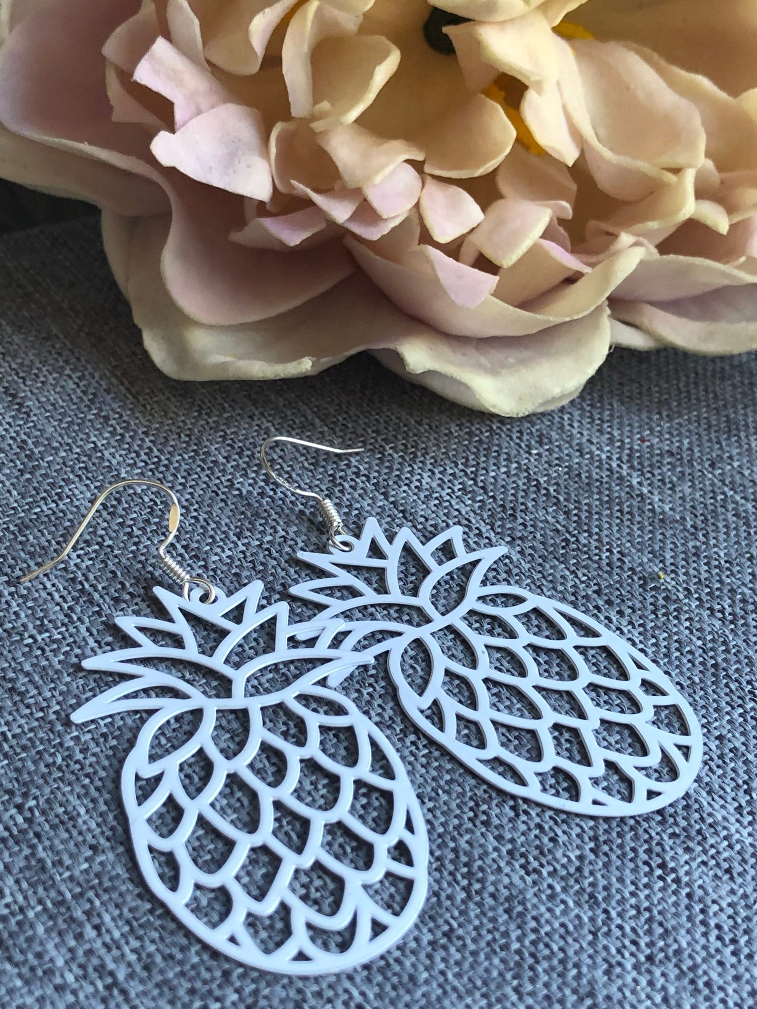 Boucles oreilles blanches ananas fruit Comme un ange