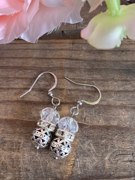 Boucles d’oreilles bille de verre transparentesur bille a motifs alliage de métaux argent Comme un ange