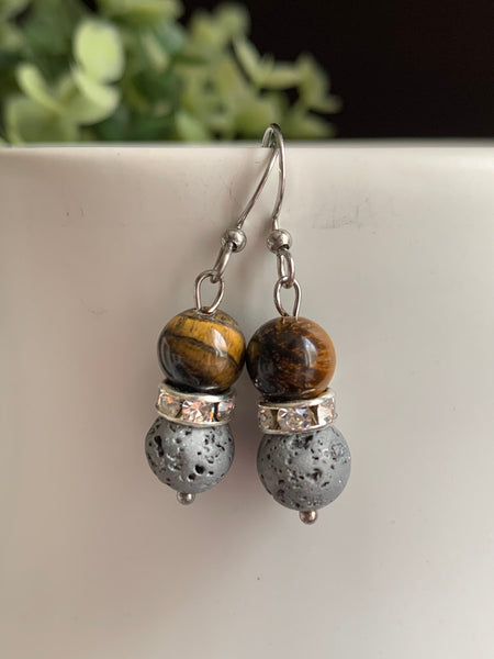 Boucles d’oreilles billes de pierre de tigre sur billes de pierre de lave grise bijoux diffuseur aromathérapie chic huile essentielle Comme un ange