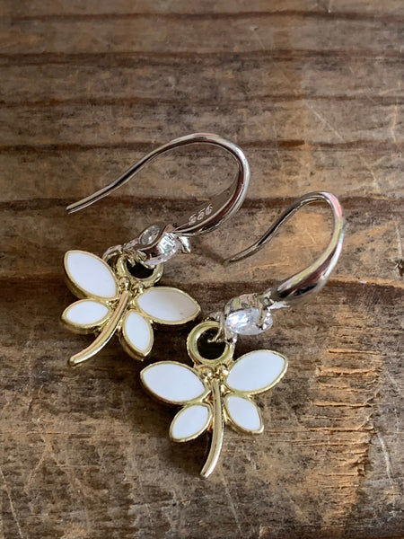 Boucles d’oreilles breloque libellule blanche alliage de métaux argent Comme un ange
