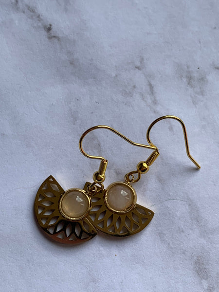 Boucles d’oreilles demi cercle or pierre rose transparente alliage de métaux or Comme un ange