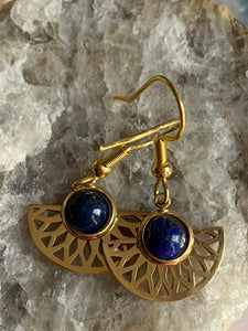 Boucles d’oreilles demi cercle or piere bleue alliage de métaux or Comme un ange