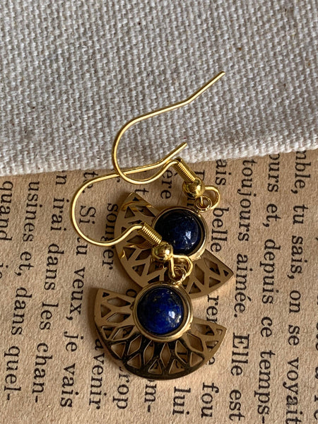 Boucles d’oreilles demi cercle or piere bleue alliage de métaux or Comme un ange