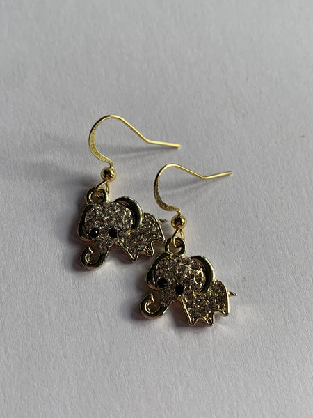 Boucles d’oreilles breloque éléphant  alliage métaux ton or et rinestone Comme un ange