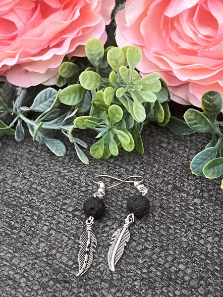 Boucles oreilles feuille pierre lave Comme un ange