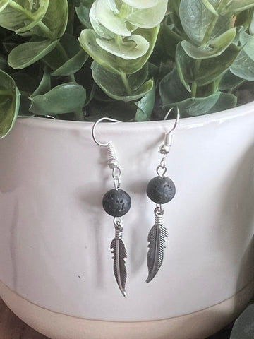 Boucles oreilles feuille pierre lave Comme un ange