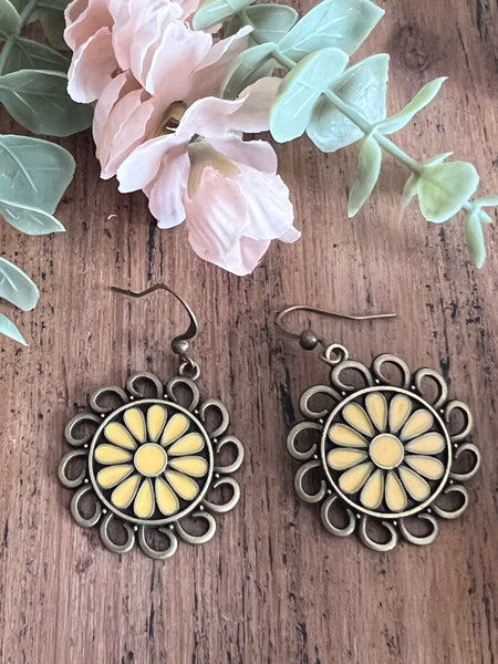 Boucles oreilles fleurs jaunes Comme un ange