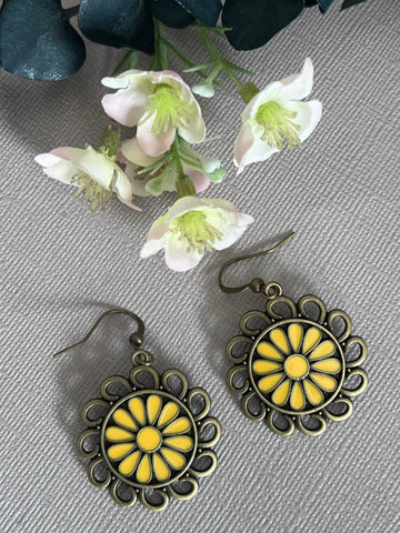 Boucles oreilles fleurs jaunes