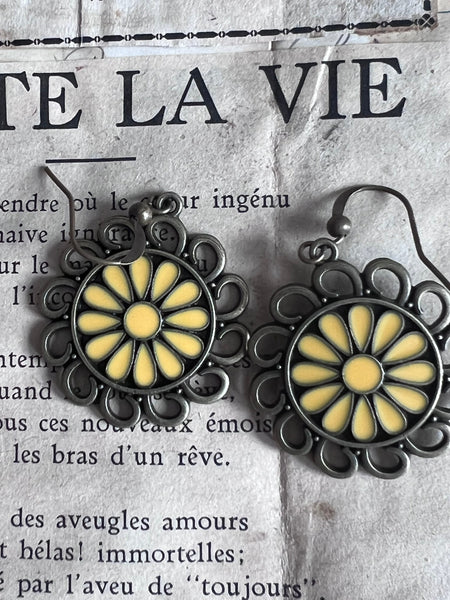 Boucles oreilles fleurs jaunes Comme un ange