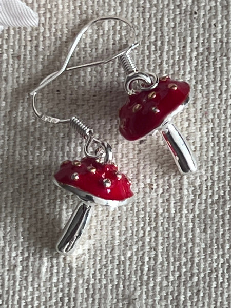 Boucles oreilles champignon rouge Comme un ange