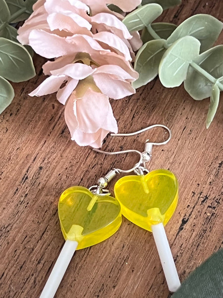 Boucles oreilles bonbons cours jaunes Comme un ange