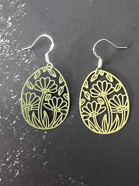 Boucles oreilles œuf de Pâques fleuris Comme un ange