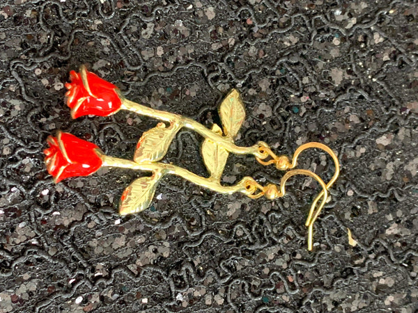 Boucles oreilles roses rouges