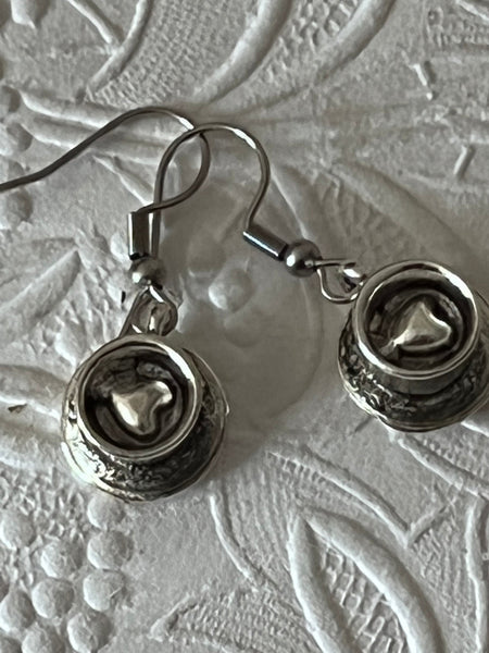 Boucles oreilles tasse café amour Comme un ange