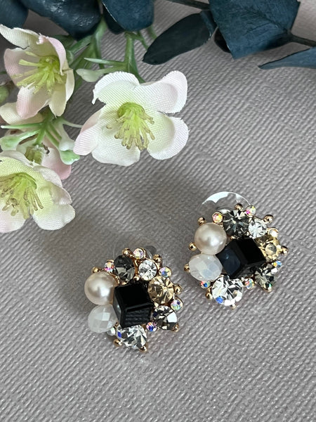 Boucles oreilles cabochons perles et cristaux Comme un ange