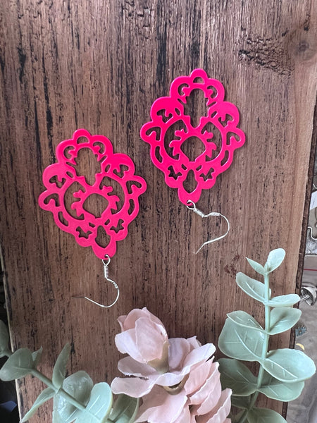 Boucles oreilles rose fushia Comme un ange