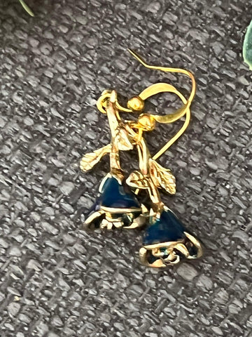 Bijoux fleurs roses bleues Comme un ange