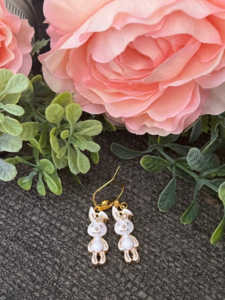 Boucles oreilles joyeuses Pâques petit lapin blanc Comme un ange