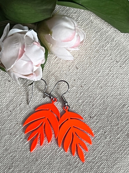 Boucles oreilles feuilles orange fluos Comme un ange