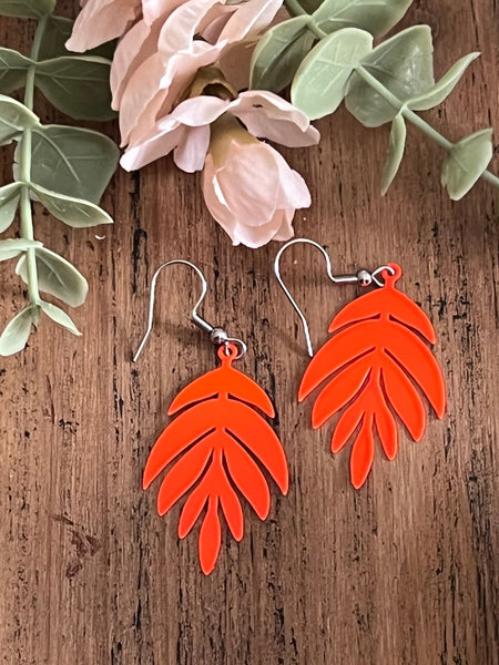 Boucles oreilles feuilles orange fluos Comme un ange