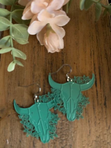 Boucles d’oreilles breloque tête de taureau turquoise fleuri buffle sur crochet alliage de métaux argent Comme un ange