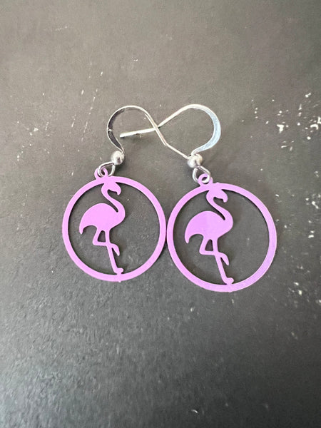 Boucles d’oreilles breloque flamant rose mauve sur crochet alliage de métaux argent Comme un ange