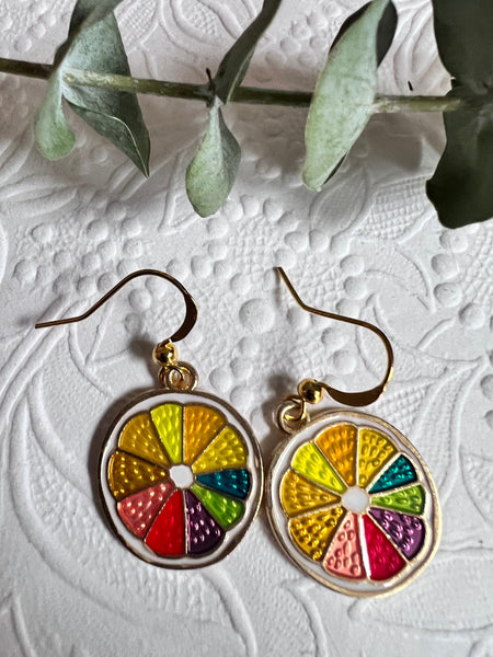 Boucles d’oreilles breloque citron multicolore sur crochet alliage de métaux or Comme un ange