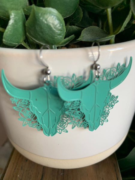 Boucles d’oreilles breloque tête de taureau turquoise fleuri buffle sur crochet alliage de métaux argent Comme un ange