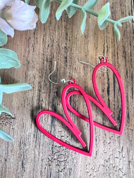 Boucles d’oreilles breloque coeur rouge sur crochet alliage de métaux argent Comme un ange