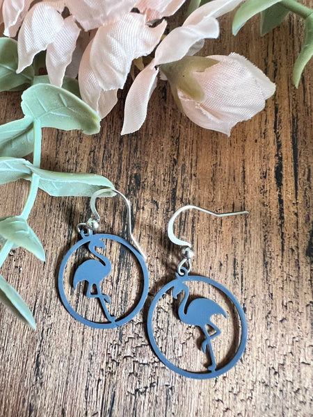 Boucles d’oreilles breloque flamant rose sur crochet alliage de métaux argent Comme un ange