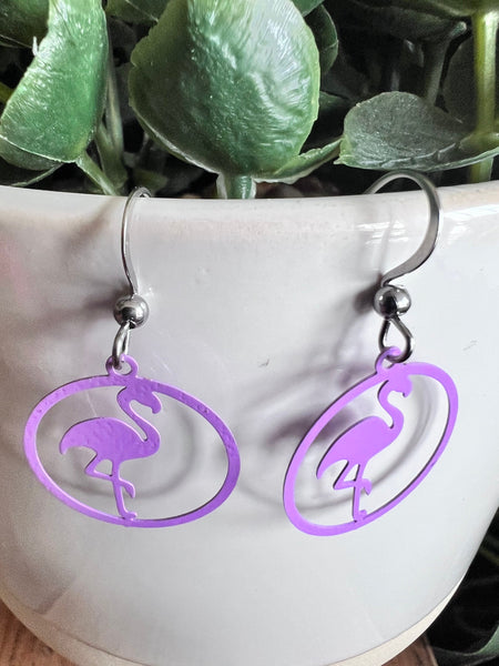Boucles d’oreilles breloque flamant rose mauve sur crochet alliage de métaux argent Comme un ange