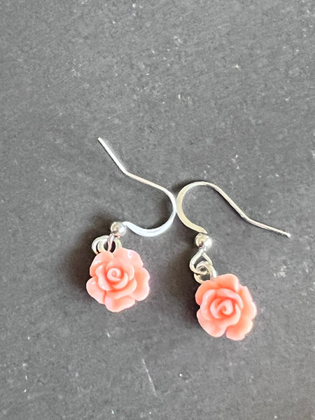 Bijoux boucles d’oreilles roses fleurs pêches Comme un ange