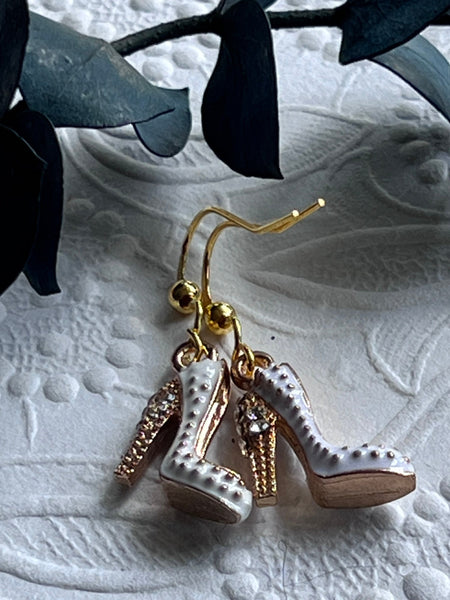 Boucles d’oreilles talons hauts blancs Comme un ange