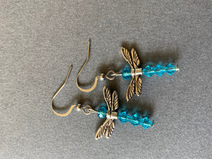 Boucles d’oreilles libellule bleu ciel